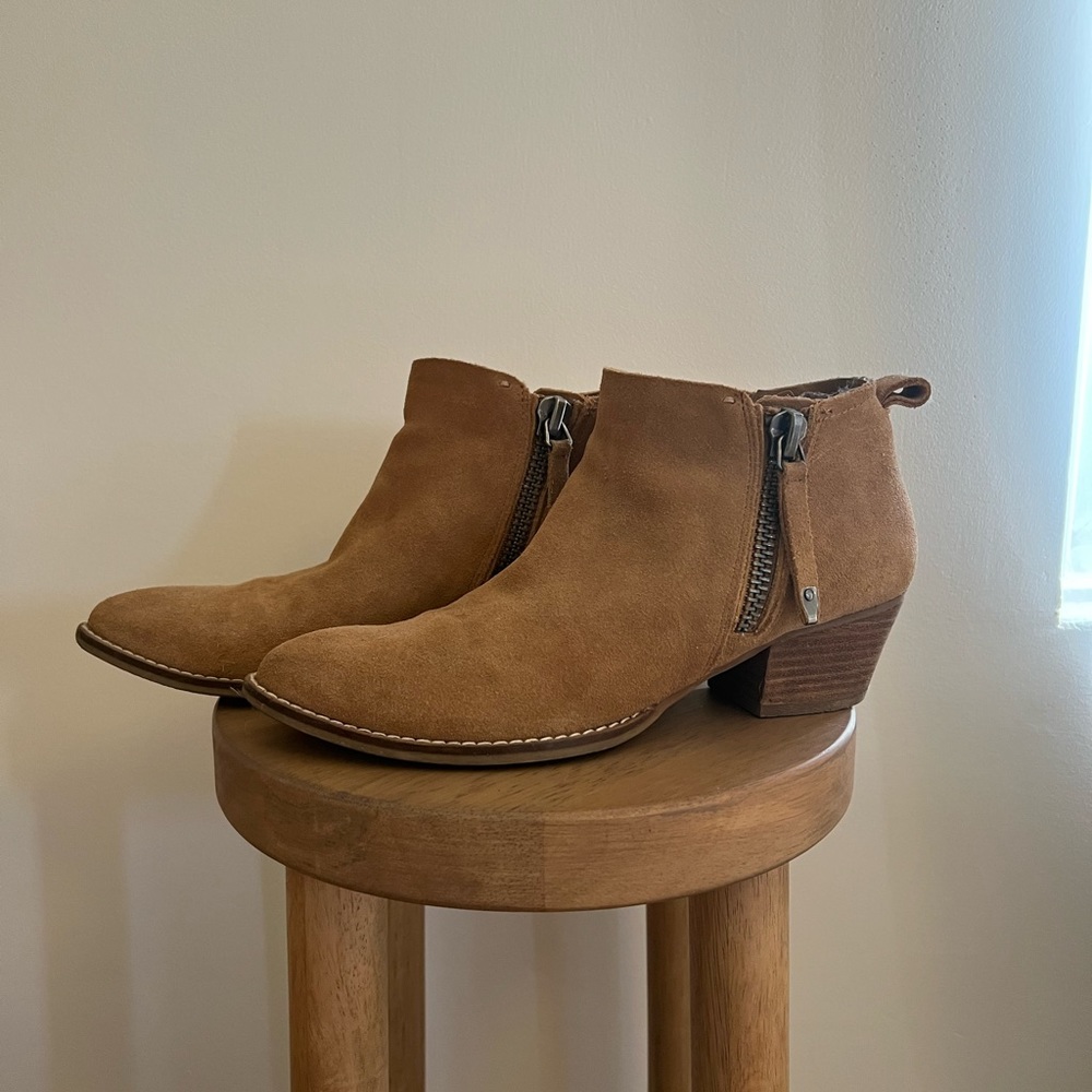 Dolce Vita Low Heel Bootie
